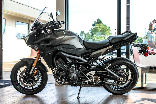 Motorcycle Dealer «Left Coast Powersports», reviews and photos, 5040 Pacific Blvd SW, Albany, OR 97321, USA