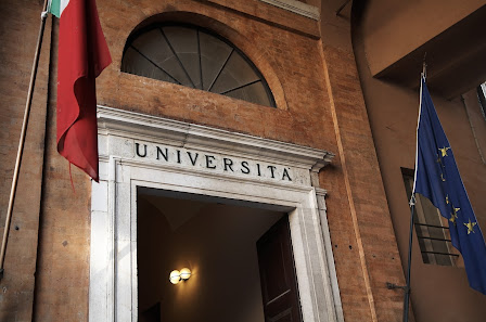 Università degli studi di Macerata | Dipartimento di Giurisprudenza Piaggia dell'Università, 2, 62100 Macerata MC, Italia