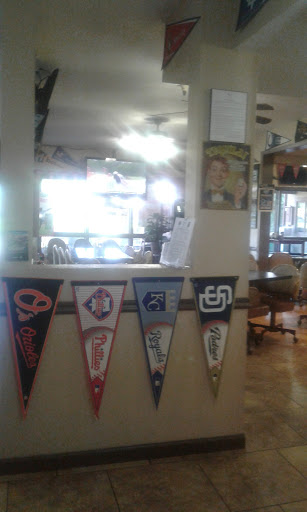 Golf Course «Peoria Pines Golf & Restaurant», reviews and photos, 8411 N 107th Ave, Peoria, AZ 85345, USA