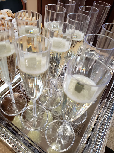 Jewelry Store «Mastercraft Jewelers», reviews and photos, 37643 W 6 Mile Rd, Livonia, MI 48152, USA