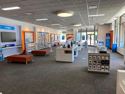 Cell Phone Store «AT&T», reviews and photos, 4110 Levis Commons Blvd, Perrysburg, OH 43551, USA