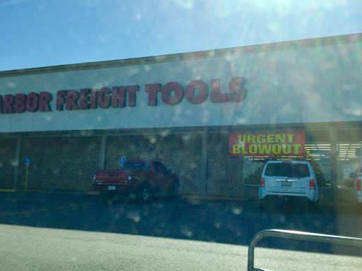 Hardware Store «Harbor Freight Tools», reviews and photos, 2415 Gilmer Rd, Longview, TX 75604, USA