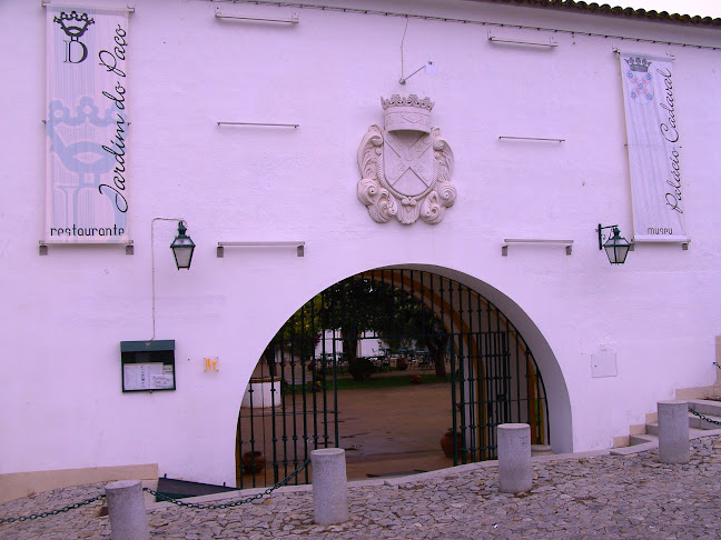 R. Augusto Filipe Simões 5, Palácio das Cinco Quinas, 7000-845 Évora