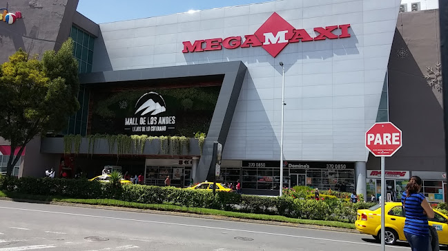 Megamaxi Mall de los Andes