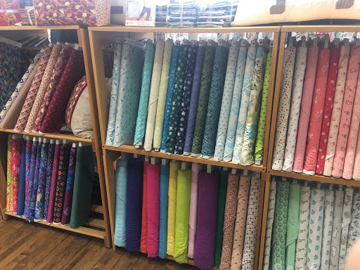 Quilt Shop «Thimbles», reviews and photos, 940 S State St, Lockport, IL 60441, USA