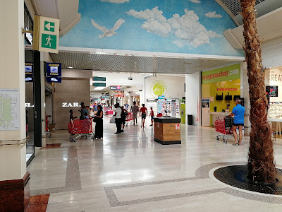 Auchan Hypermarché Avignon Nord Le Pontet à Le Pontet