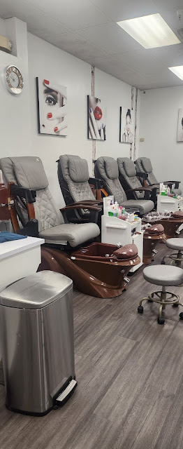 Regal Nails, Salon & Spa