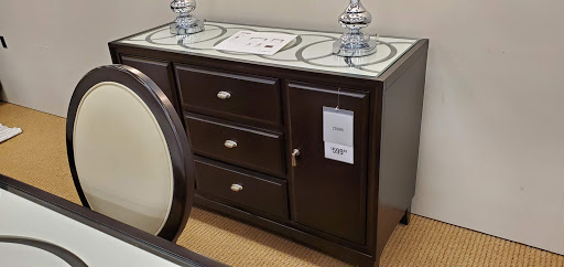 Furniture Store «Value City Furniture», reviews and photos, 5500 Buckeystown Pike #800, Frederick, MD 21703, USA