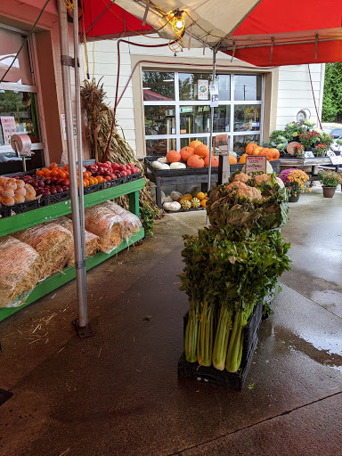 Grocery Store «Top of the Hill Quality Produce», reviews and photos, 5325 NE 4th St, Renton, WA 98059, USA