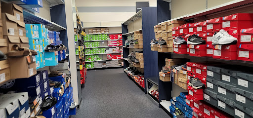 Shoe Store «Rack Room Shoes», reviews and photos, 1985 E Main St #1, Spartanburg, SC 29307, USA