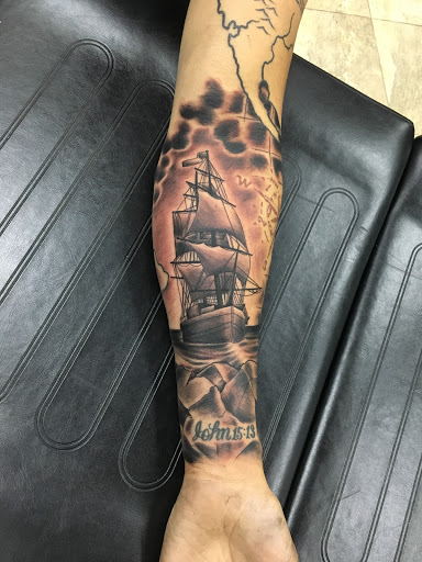 Tattoo Shop «Eclipse Tattoo», reviews and photos, 1803 State Ave NE, Olympia, WA 98506, USA