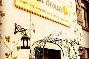 Golden Brown - Cafe image