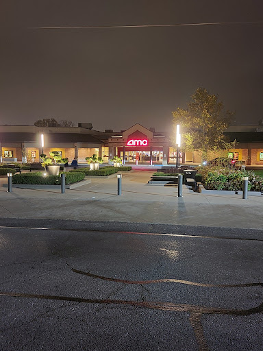 Movie Theater «AMC Dublin Village 18», reviews and photos, 6700 Village Pkwy, Dublin, OH 43017, USA