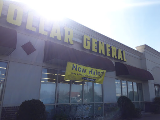 Discount Store «Dollar General», reviews and photos, 4032 W Lark St, Battlefield, MO 65619, USA