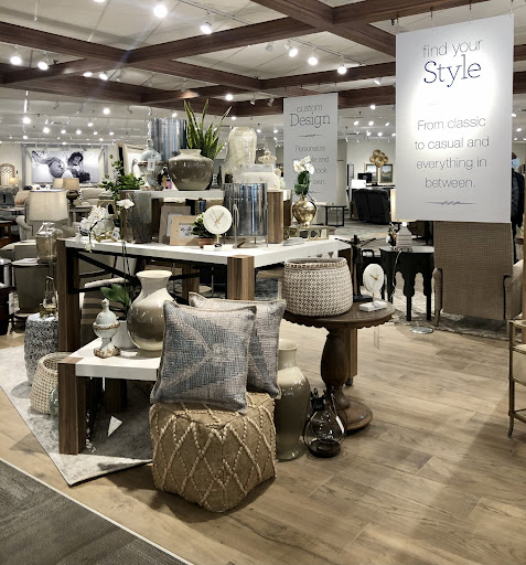 Furniture Store «La-Z-Boy Furniture Galleries», reviews and photos, 9605 Kingston Pike, Knoxville, TN 37922, USA