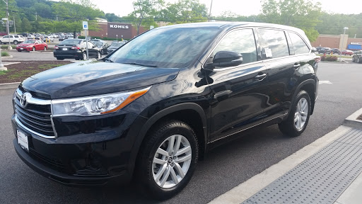 Toyota Dealer «Curry Toyota», reviews and photos, 3026 Main St, Cortlandt, NY 10567, USA