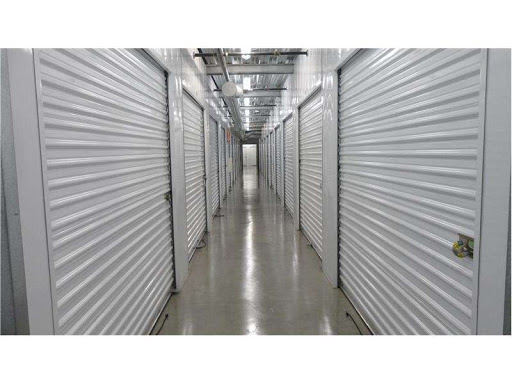 Storage Facility «Extra Space Storage», reviews and photos, 8250 Foothill Blvd, Sunland-Tujunga, CA 91040, USA