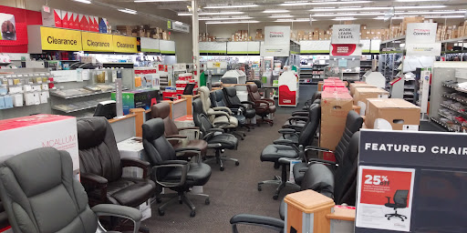 Office Supply Store «Staples», reviews and photos, 1207 N Landing Way, Renton, WA 98057, USA