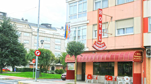 Hotel Kensington Est. de Castela, 832, 15572 Narón, A Coruña, España
