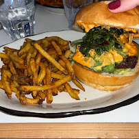 Hamburger du Restaurant de hamburgers PNY CHARTRONS à Bordeaux - n°3