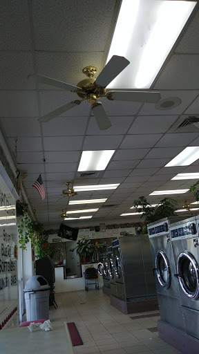 Laundromat «Delsea Laundromat and Dry Cleaners», reviews and photos, 1185 S Delsea Dr, Vineland, NJ 08360, USA