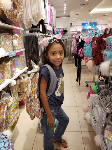 Shopping Mall «Huntington Mall Shopping Center», reviews and photos, 500 Mall Rd, Barboursville, WV 25504, USA