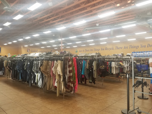 Thrift Store «Goodwill Retail Store and Donation Center», reviews and photos