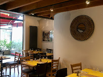 Atmosphère du Restaurant Le Cèdre du Liban à Nanterre - n°1