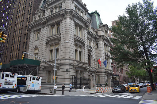 Consulate General of the Republic of Poland Foreign Consulate of Polonia in New York