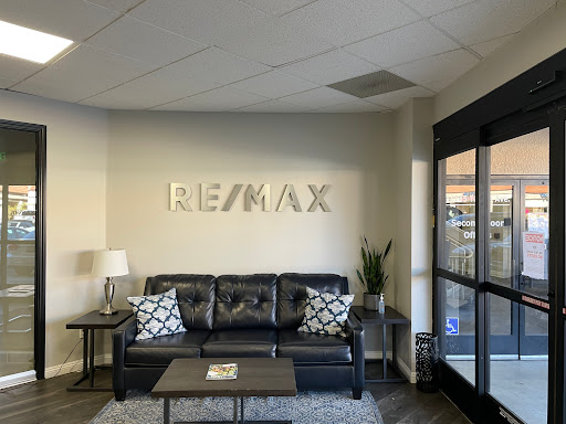 REMAX One Commercial & Business Services