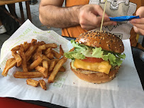 Plats et boissons du Restaurant de hamburgers Deiz Mat Burger à Rennes - n°2