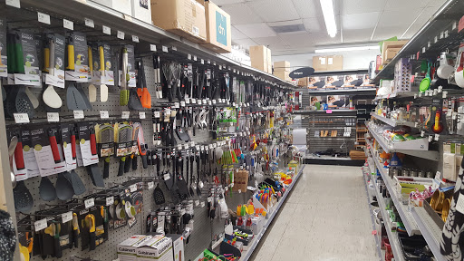 Hardware Store «John W Weiss Ace Hardware», reviews and photos, 1560 Waukegan Rd, Glenview, IL 60025, USA