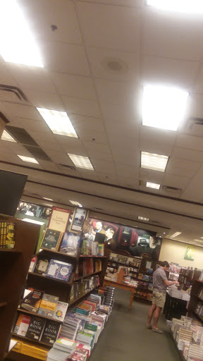 Book Store «Barnes & Noble», reviews and photos, 4916 S Broadway Ave, Tyler, TX 75703, USA