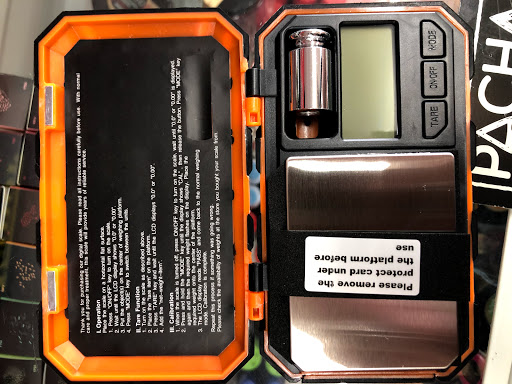 Tobacco Shop «Sky High Smoke Shop», reviews and photos, 19801 NW 27th Ave, Miami Gardens, FL 33056, USA