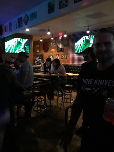Pixels Bar & Eatery