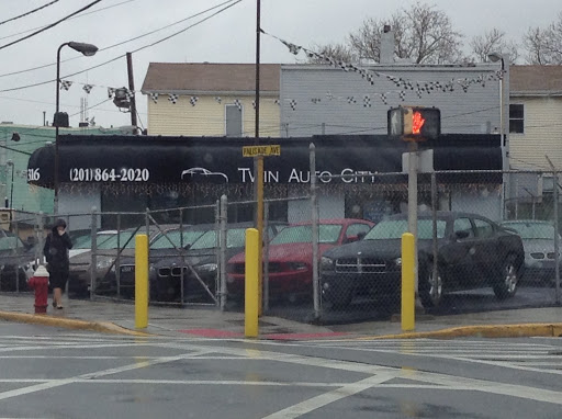Used Car Dealer «Twin Auto City», reviews and photos, 316 32nd St, Union City, NJ 07087, USA