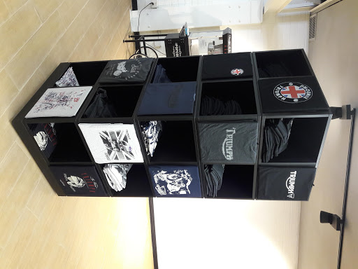 Motorcycle Dealer «Victory Motorcycles of Mesa», reviews and photos, 833 S Country Club Dr, Mesa, AZ 85210, USA