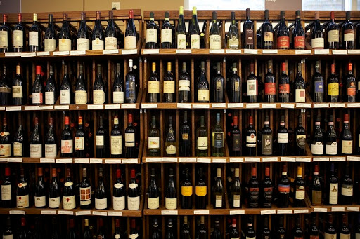 Thief Wine Shop & Bar, 400 N Water St, Milwaukee, WI 53202, USA, 