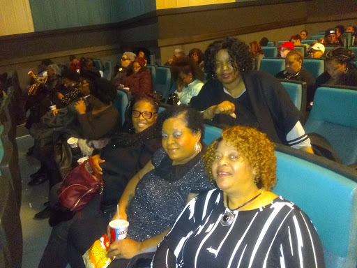 Movie Theater «Atlas Cinemas Lakeshore 7», reviews and photos, 22624 Lakeshore Blvd, Euclid, OH 44123, USA