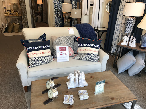 Shopping Mall «The Shops at Valley Square», reviews and photos, 1501 N Main St #200, Warrington, PA 18976, USA