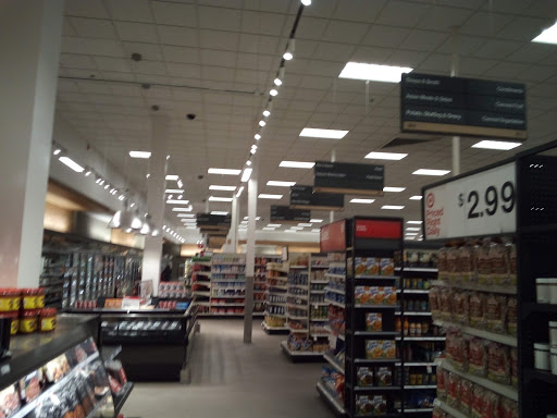 Department Store «Target», reviews and photos, 3400 Edgewood Rd SW, Cedar Rapids, IA 52404, USA