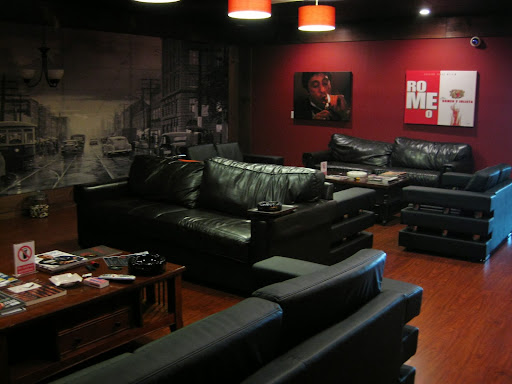 Tobacco Shop «Wallingford Tobacco», reviews and photos, 898 N Colony Rd, Wallingford, CT 06492, USA