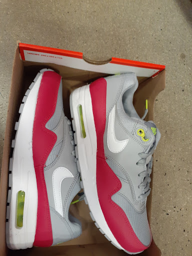 Sporting Goods Store «Nike Factory Store», reviews and photos, 1000 PA-611 #120, Tannersville, PA 18372, USA