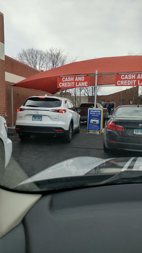 Car Wash «Russell Speeders Car Wash of Norwalk», reviews and photos, 297 Main Ave, Norwalk, CT 06851, USA