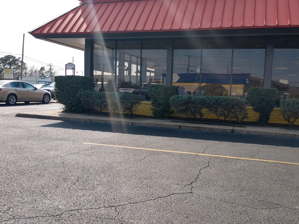 Cajun's Fabulous Fried Chicken Gulfport, MS 39507, Reviews, Hours