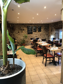 Atmosphère du Restaurant français La Malle aux Epices à La Hague - n°3
