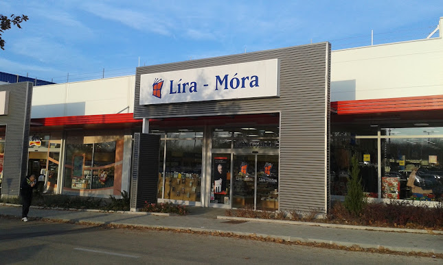 Líra - Móra - Veszprém