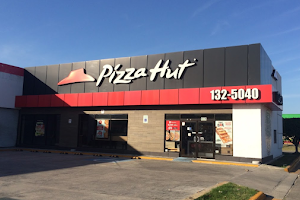 Pizza Hut Kabah image