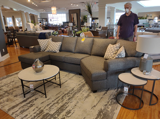 Furniture Store «Walter E. Smithe Furniture + Design», reviews and photos, 1501 16th St, Oak Brook, IL 60523, USA