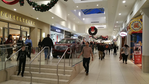 Shopping Mall «Kenwood Towne Centre», reviews and photos, 7875 Montgomery Rd, Cincinnati, OH 45236, USA